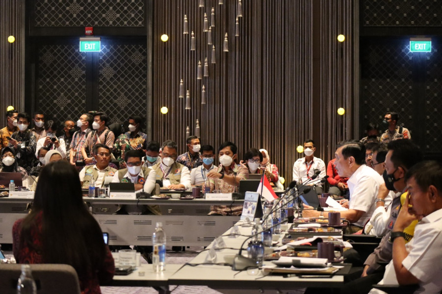 Rapat Koordinasi Persiapan Infrastruktur, Logistik, Media dan Komunikasi, Keamanan, Side Event dan Kesehatan di Hotel Renaissance Bali, Nusa Dua, Kamis (10/11).