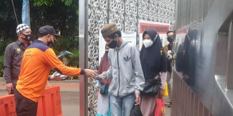 BNPB Kembali Distribusikan Ribuan Masker Bagi Jamaah Istiqlal