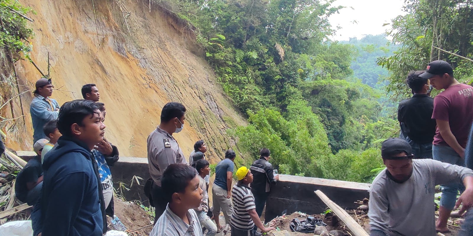 Tanah Longsor Kabupaten Karo Akibatkan Satu Pekerja Meninggal Dunia