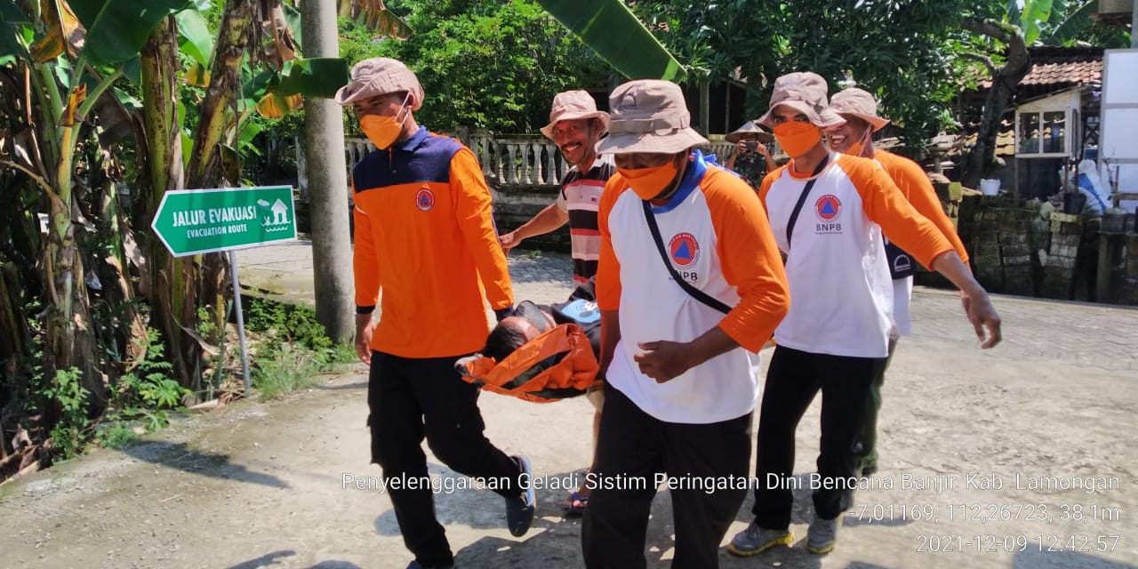 Peningkatan Kapasitas Masyarakat, BNPB Gelar Geladi Peringatan Dini Banjir di Lamongan