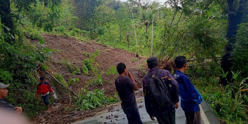 Banjir Akibatkan Tujuh Rumah Warga Garut Rusak Berat