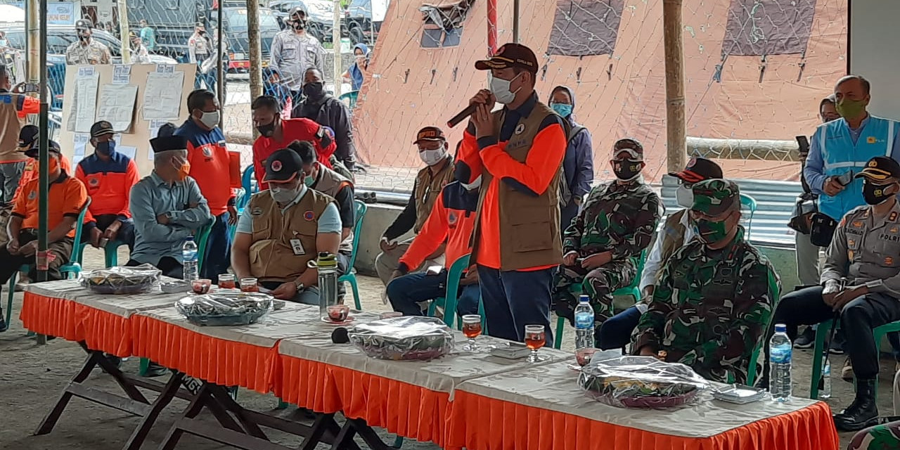 Tinjau Pengungsian Gunung Merapi di Boyolali, Kepala BNPB Ingatkan Protokol Kesehatan