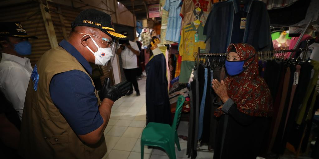 Blusukan ke Pasar Bitingan, Ketua Satgas Pastikan Penerapan 3M Berjalan Optimal