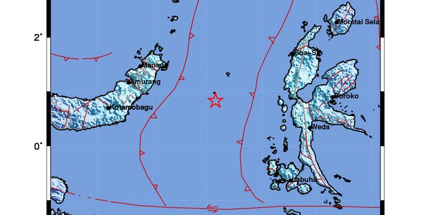 Rasakan Guncangan Sedang Gempa M5,8, Masyarakat Kota Bitung Sempat Panik