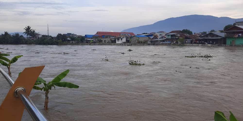 Waspadai Peringatan Dini Cuaca yang Berpotensi Bahaya Hidrometeorologi di Wilayah Sumatera