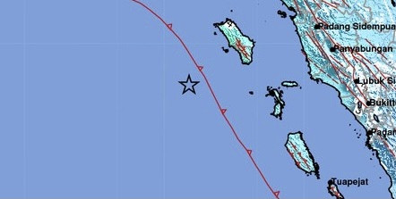 Masyarakat Sejumlah Daerah Rasakan Guncangan Kuat Gempa M7,2