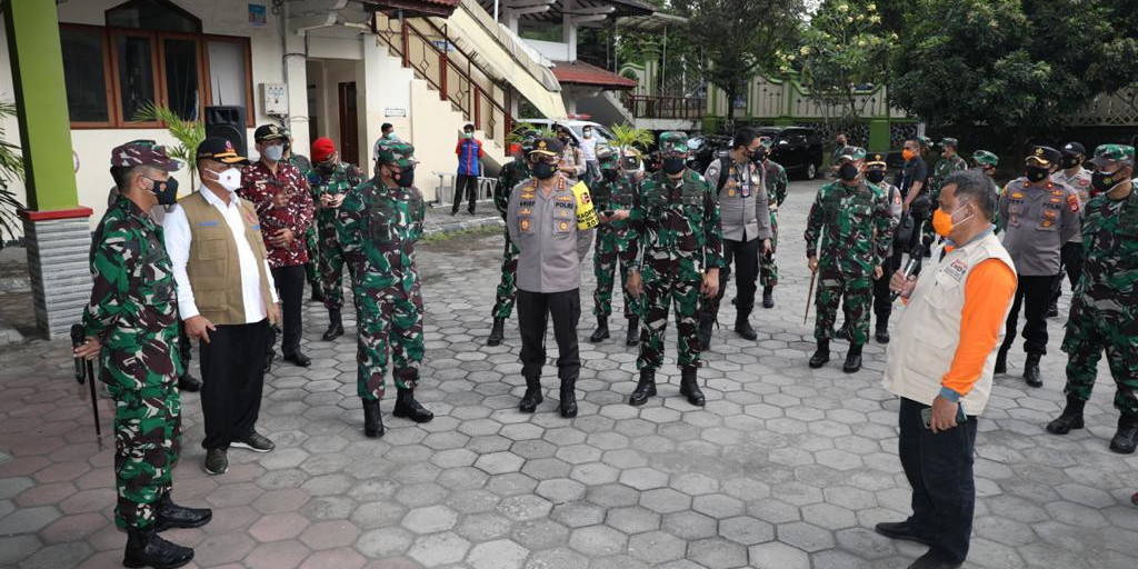 Tinjau Tempat Isolasi Asrama Haji Sleman, Ketua Satgas Titipkan Dua Pesan Penting