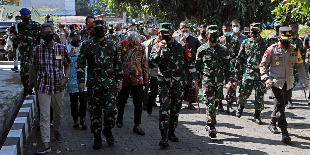 Ketua Satgas dan Panglima TNI Tinjau Lokasi Isoman Terpusat Asrama Haji Donohudan