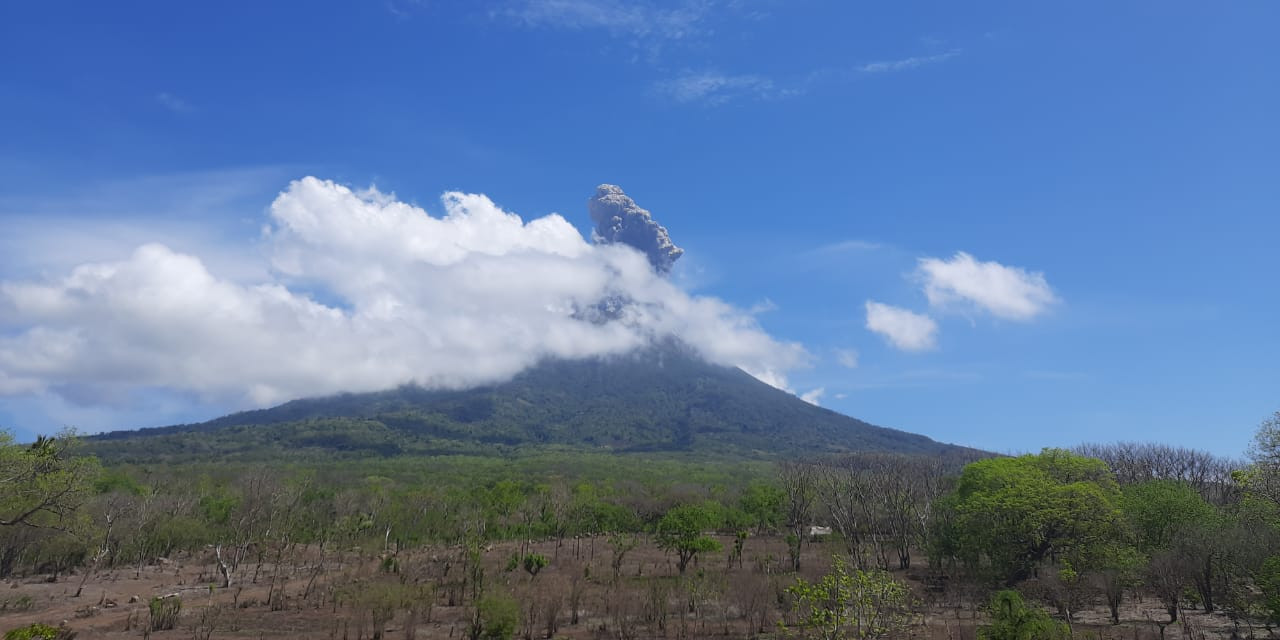 Status Gunung Ili Lewotolok Dinaikkan Menjadi Level III