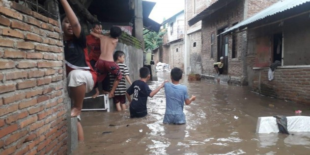 Curah Hujan Tinggi Picu Banjir Beberapa Desa Sumbawa