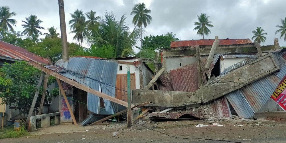 [Update] – Tiga Puluh Empat Meninggal Dunia Akibat Gempa M6,2