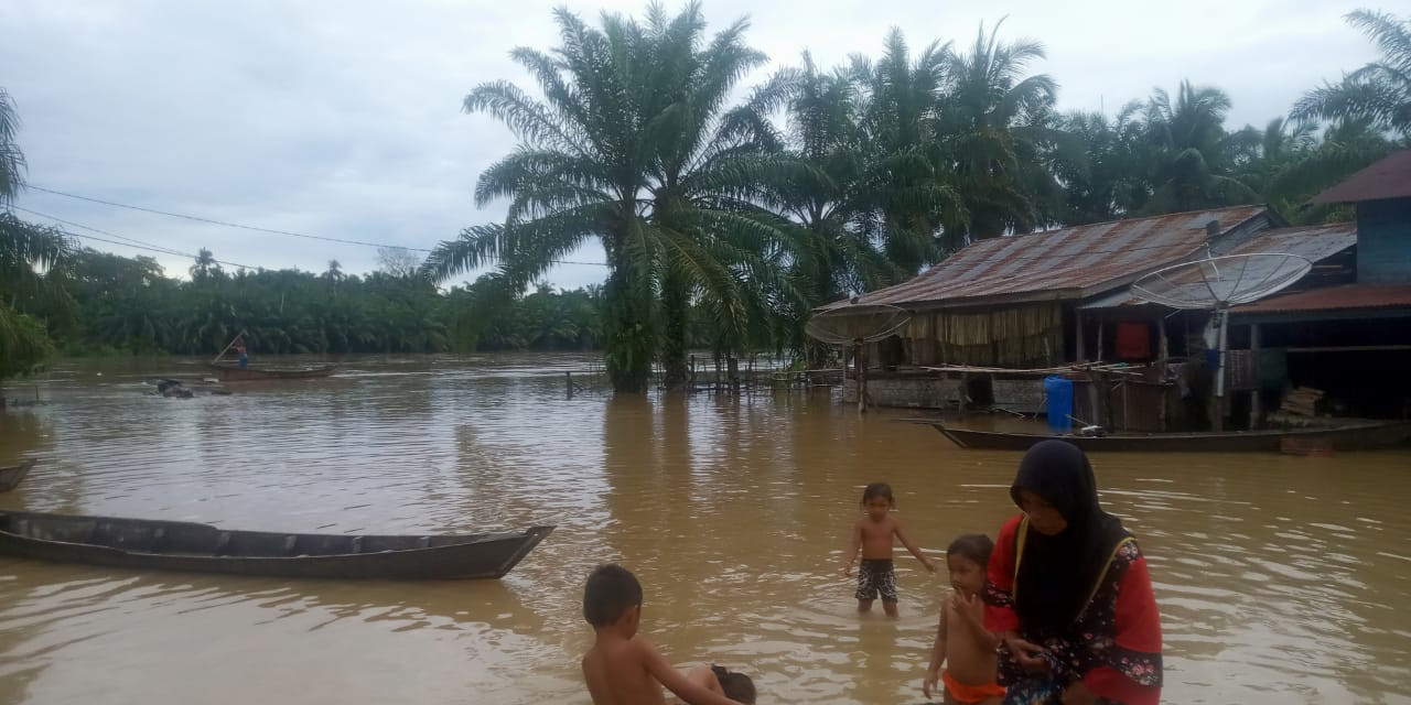 Waspadai Bahaya Hidrometeorologi Akibat Potensi Cuaca Ekstrem Sepekan ke Depan