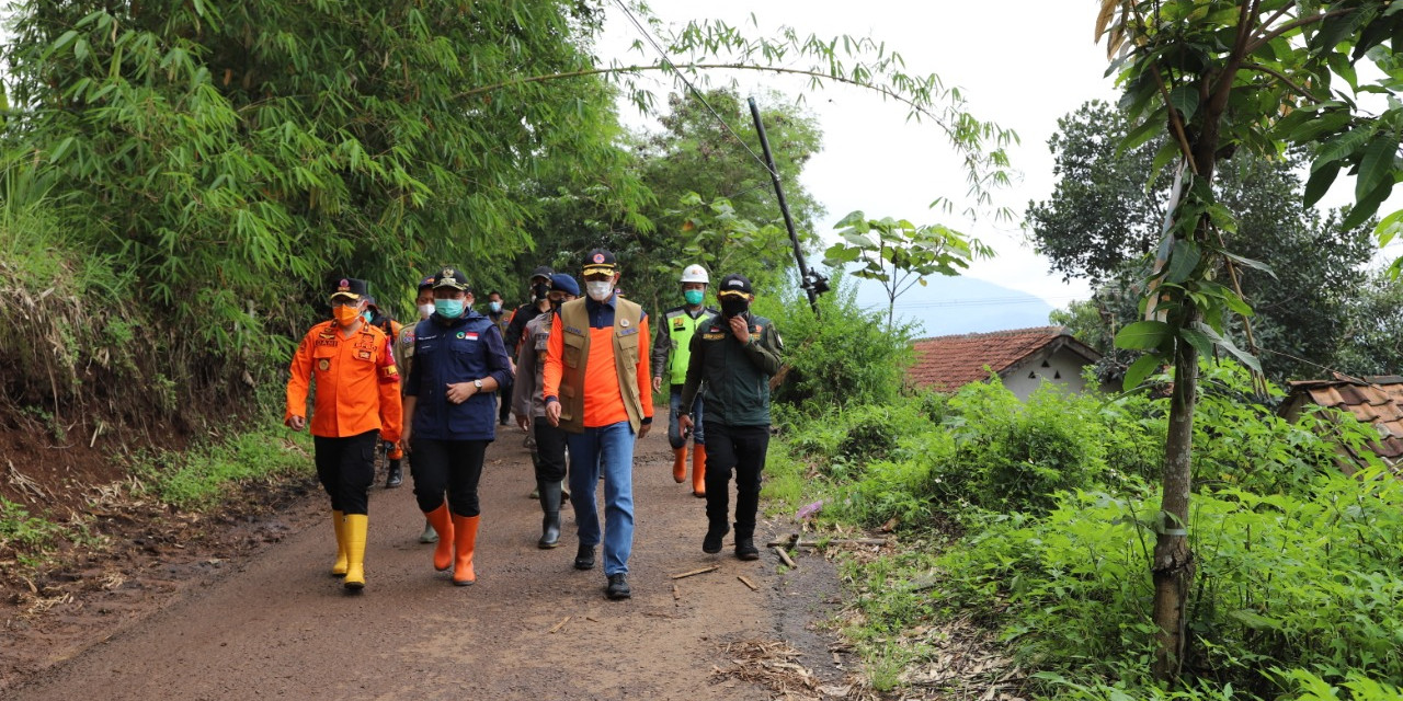 Penanganan Jangka Pendek, Ka BNPB: Mengharapkan Kesadaran Masyarakat di Lokasi Bencana Bersedia Relokasi