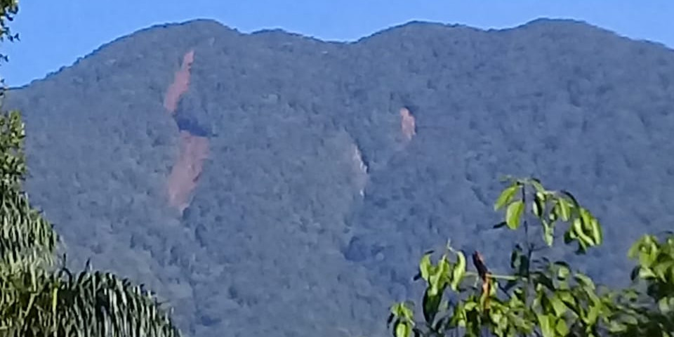 Potensi Bahaya Tanah Longsor Sekitar Gunung Salak