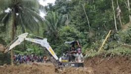 Tim Gabungan Lakukan Perbaikan Infrastrukur Terdampak Banjir dan Longsor di Trenggalek