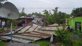 Banjir Akibatkan 8 KK Warga Seram Bagian Barat Mengungsi