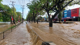 Tiga Orang Meninggal Dunia Pasca Banjir dan Tanah Longsor di Kota Sorong