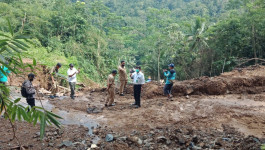 Banjir dan Longsor Landa Kulon Progo, Belasan Warga Mengungsi