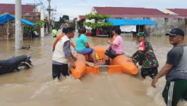 Bupati Kabupaten Labuhanbatu Utara Tetapkan Status Keadaan Darurat Banjir