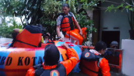 Seorang Anak Terluka Akibat Banjir di Kota Malang