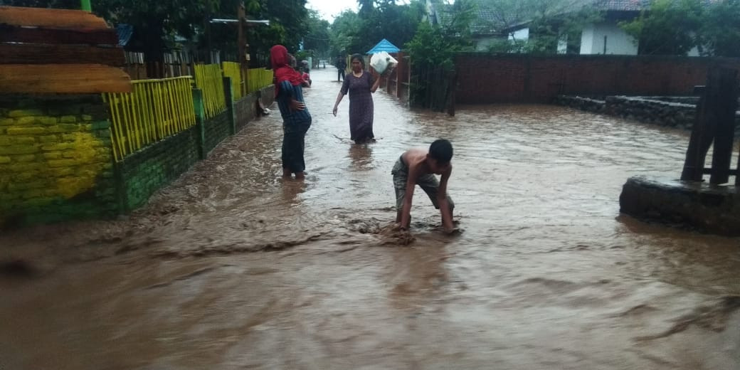 Banjir Bandang Bima Telan Dua Korban Jiwa