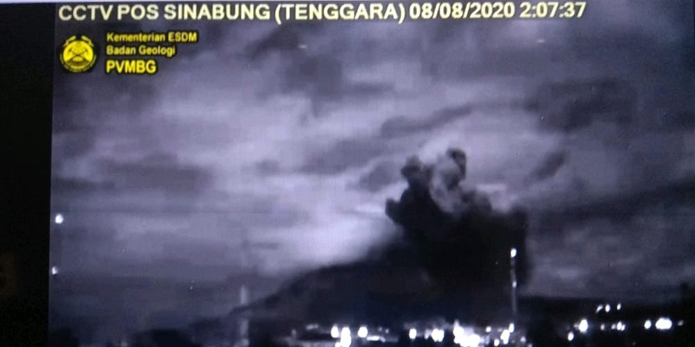 Tiga Kecamatan Terdampak Abu Vulkanik Gunung Sinabung