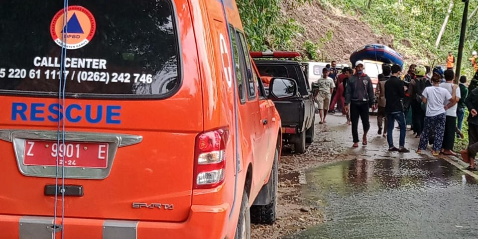 [Update] – Dua Puluh Desa Terdampak Saat Banjir Landa Kabupaten Garut