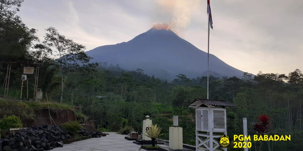 UPDATE: BPPTKG Catat Gempa Guguran Gunung Merapi Sebanyak 33 Kali