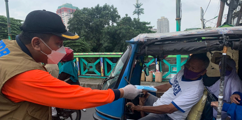 BNPB Terjunkan Tim Bagikan 1,5 Juta Masker per-Minggu di 135 Titik Wilayah Ibu Kota