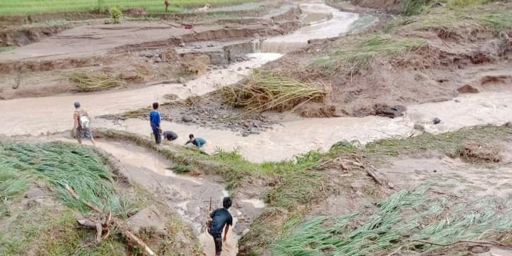 Banjir di Kabupaten Mamasa, Jembatan Tombang Bye Terputus