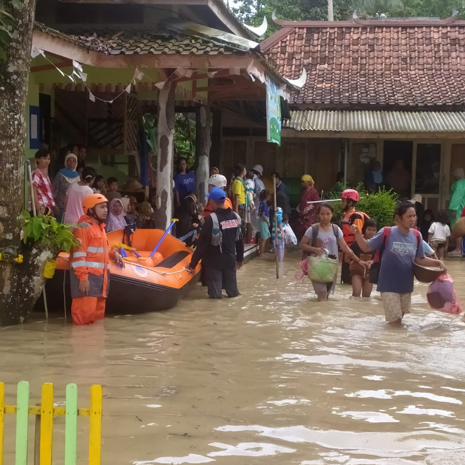 UPDATE: Banjir dan Longsor di Ciamis, 53 Rumah Rusak