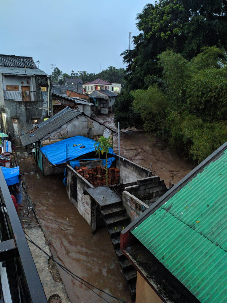 Banjir Bandang Hanyutkan Satu Rumah Warga Sukabumi