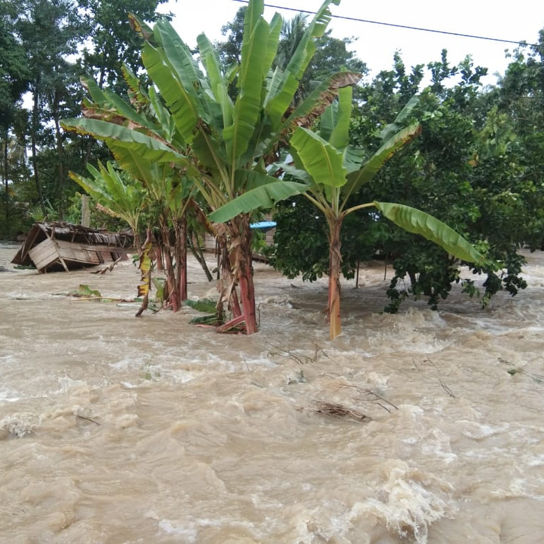 Banjir Landa Sejumlah Wilayah Indonesia, Ratusan Keluarga Terdampak