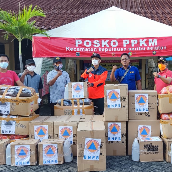 Posko PPKM Kabupaten Kepulauan Seribu Menerima Bantuan Masker dan Handsanitizer dari BNPB