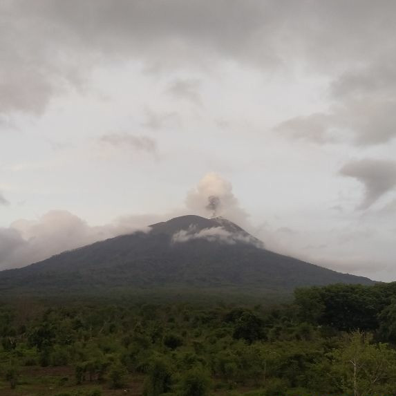 Erupsi Gunung Ili Lewotolok Paling Signifikan di Tahun 2020