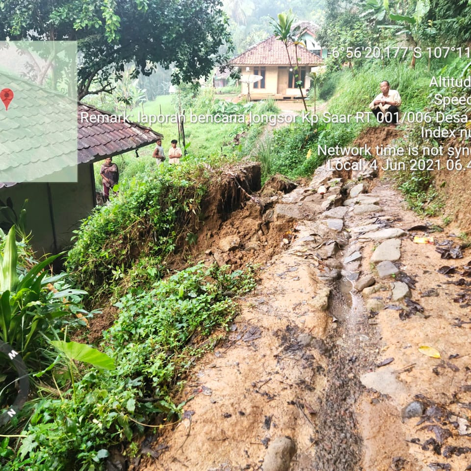 Lima Rumah Warga Cianjur Rusak Berat Diterjang Tanah Longsor