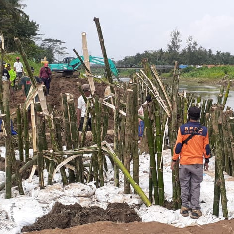 Banjir dan Longsor di Kebumen, 2.107 Warga Mengungsi