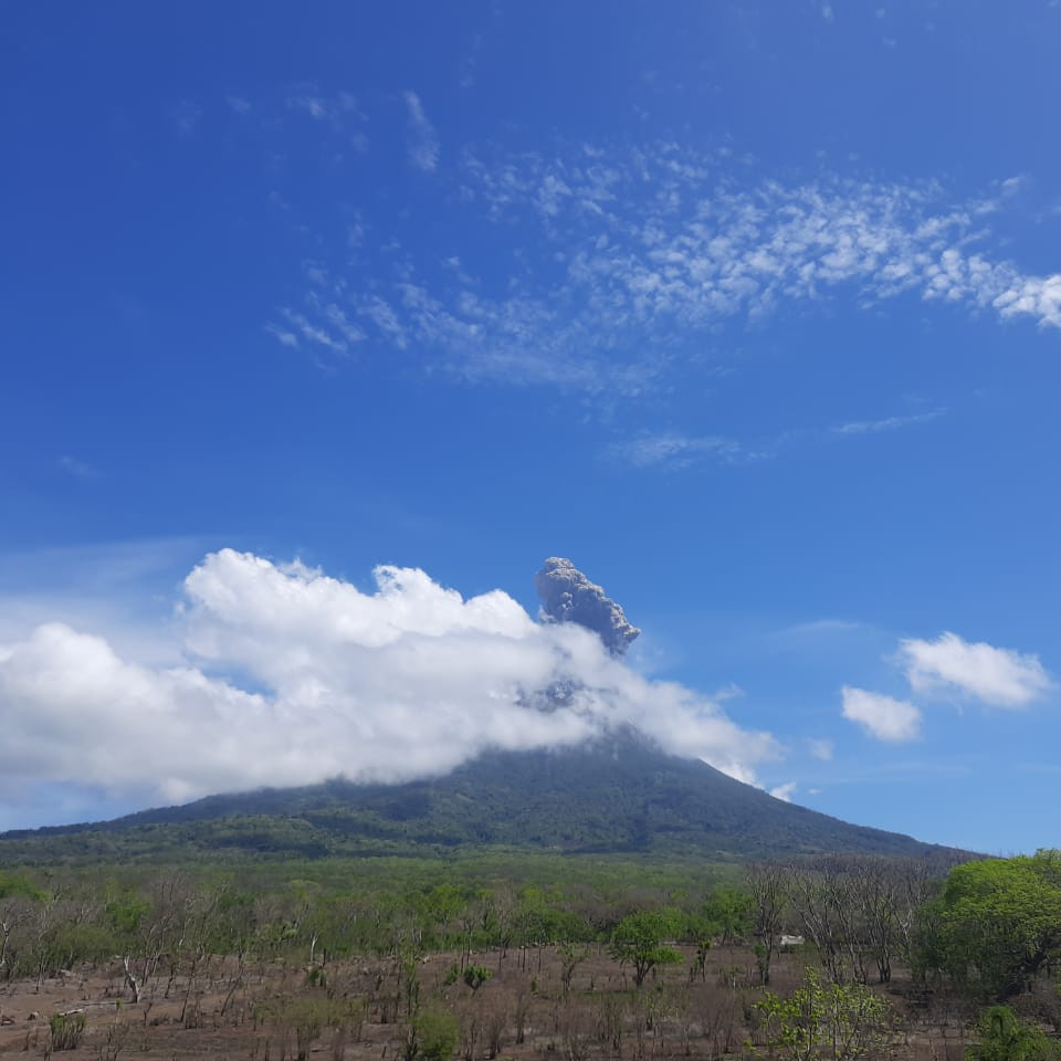 Status Gunung Ili Lewotolok Dinaikkan Menjadi Level III