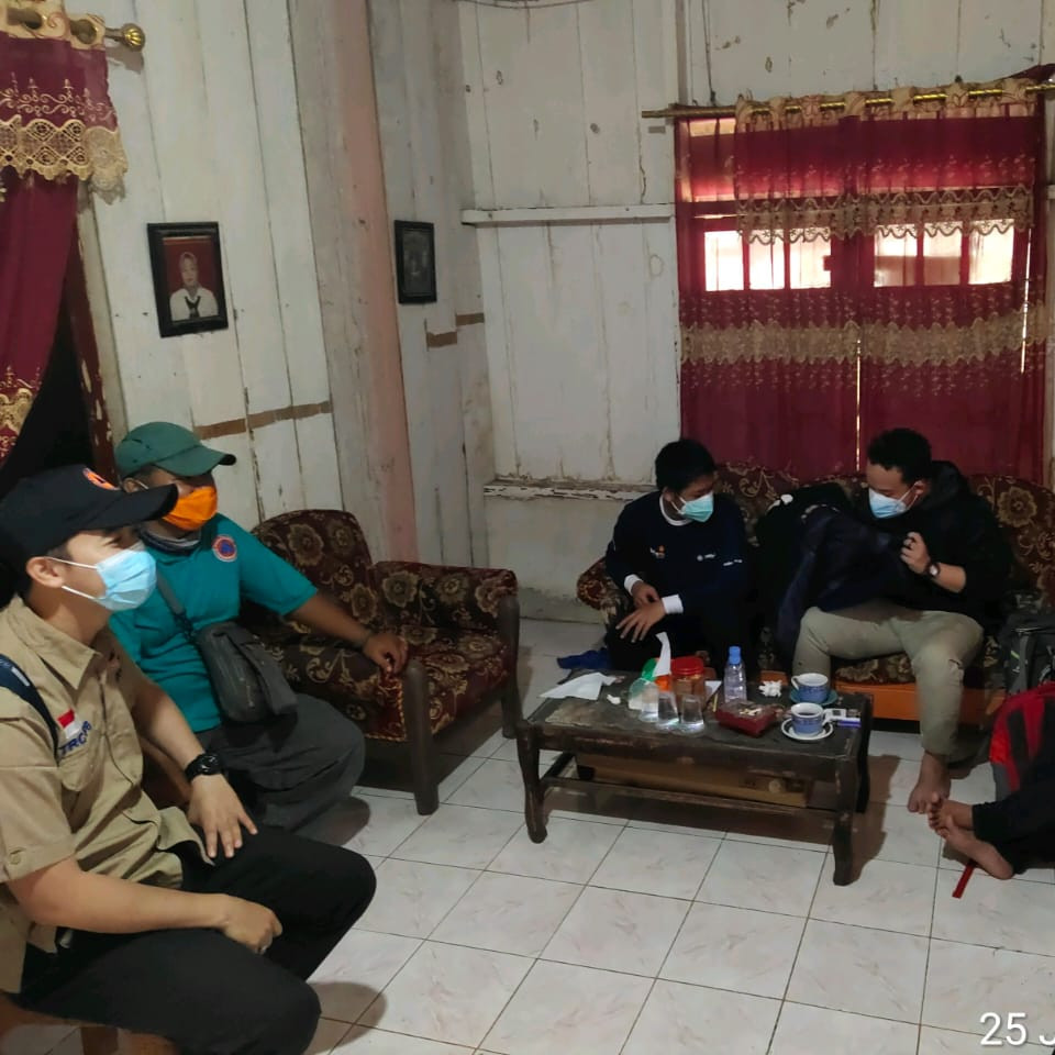 Sebagian Besar Warga Ulumanda-Sulbar yang Mengungsi Kembali ke Rumah