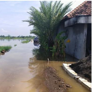 Banjir yang Genangi Rumah Warga Tanggulangain Berangsur Surut