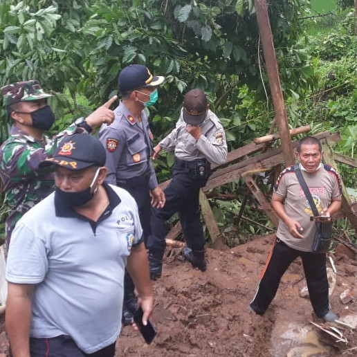 Tanah Longsor Telan Satu Korban Jiwa Warga Karangasem