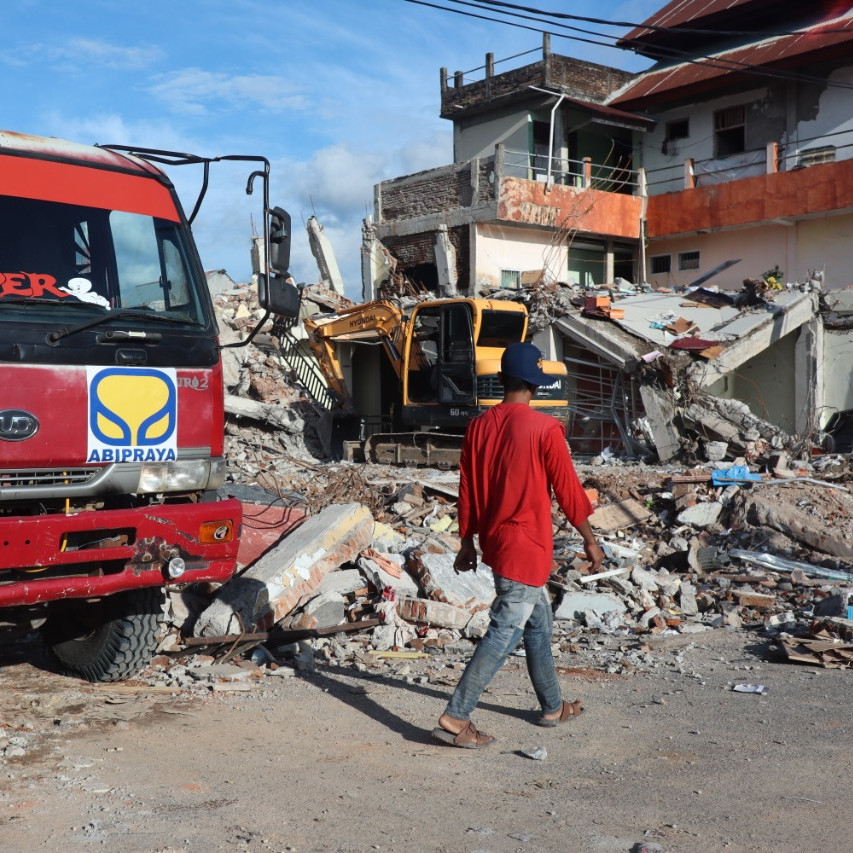 Pembelajaran Gempa Sulbar, Fenonema dan Dampak Kerusakan Bangunan