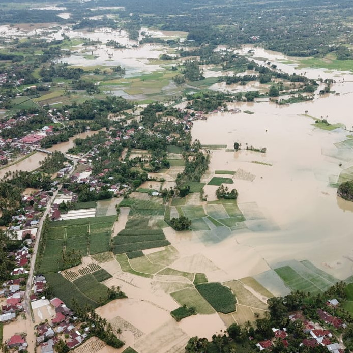 Sungai Harau Meluap, Wilayah Kabupaten Lima Puluh Kota Terendam Banjir