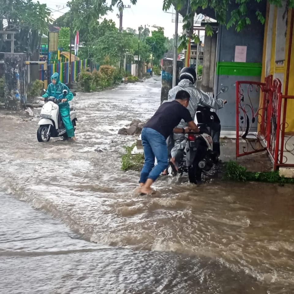 Warga Kecamatan Kalibaru Banyuwangi Terdampak Banjir, Sebanyak 53 rumah Terendam