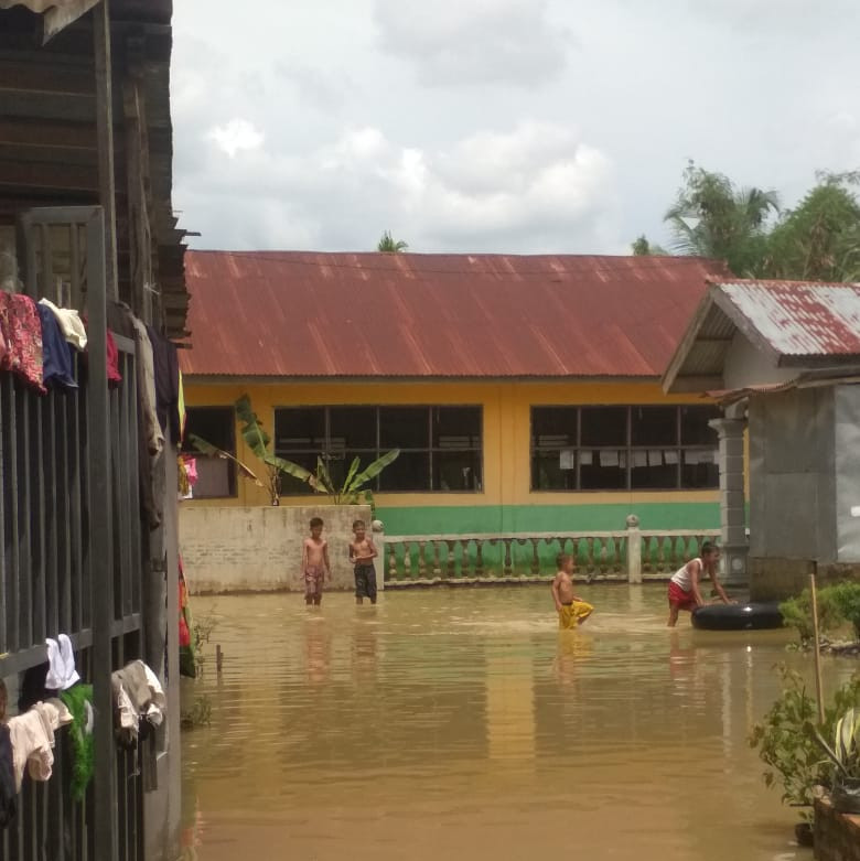 Banjir Rendam Tiga Desa di Langkat Setelah Hujan Dengan Intensitas Tinggi Mengguyur Tiga Hulu Sungai