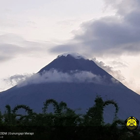 Sebanyak 1.115 Warga Lereng Gunung Merapi Masih Mengungsi