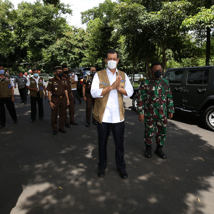 Doni Monardo Apresiasi Kodam III/Siliwangi Atas Dukungan Fasilitas TNI AD untuk Isolasi Mandiri COVID-19