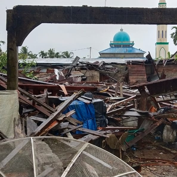 Bayi Berusia Empat Bulan Menjadi Korban Angin Kencang di Indragiri Hilir