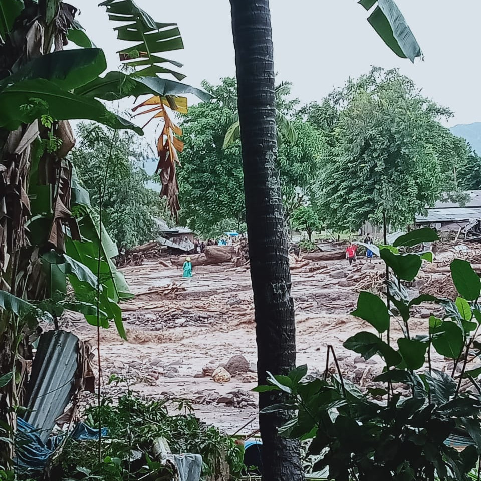 [Update] - Dampak Terkini Siklon Tropis Seroja Akibatkan 8.424 Warga  NTT Mengungsi