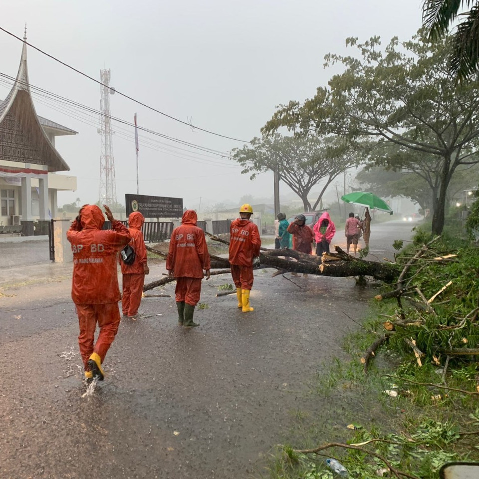 Empat Warga Padang Pariaman Meninggal Akibat Bencana Hidrometeorologi